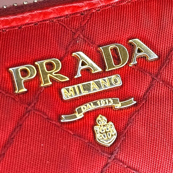 PRADA Quilted Fiery Red Nylon & Saffiano Leather Long Wallet Round Zipper - Picture 2 of 16